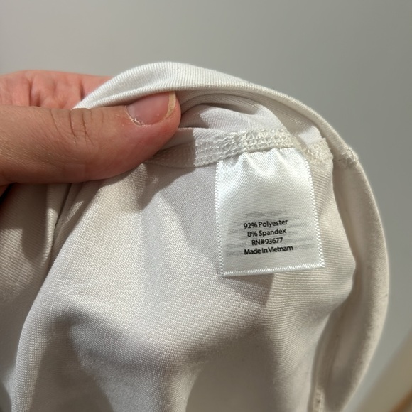 Xersion Workout Slim Fit Top! Size Medium! Worn Twice! - Picture 5 of 5